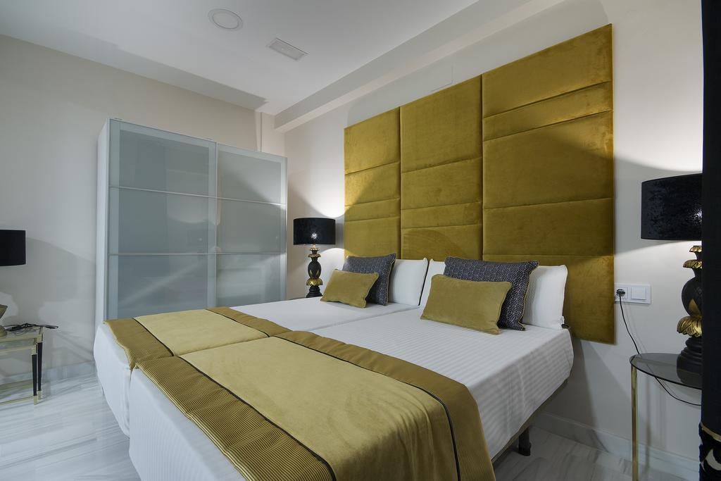 Suites Gran Via Capilla Real Granada Exteriör bild