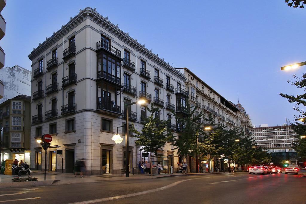 Suites Gran Via Capilla Real Granada Exteriör bild