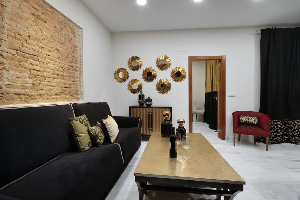 Suites Gran Via Capilla Real Granada Exteriör bild