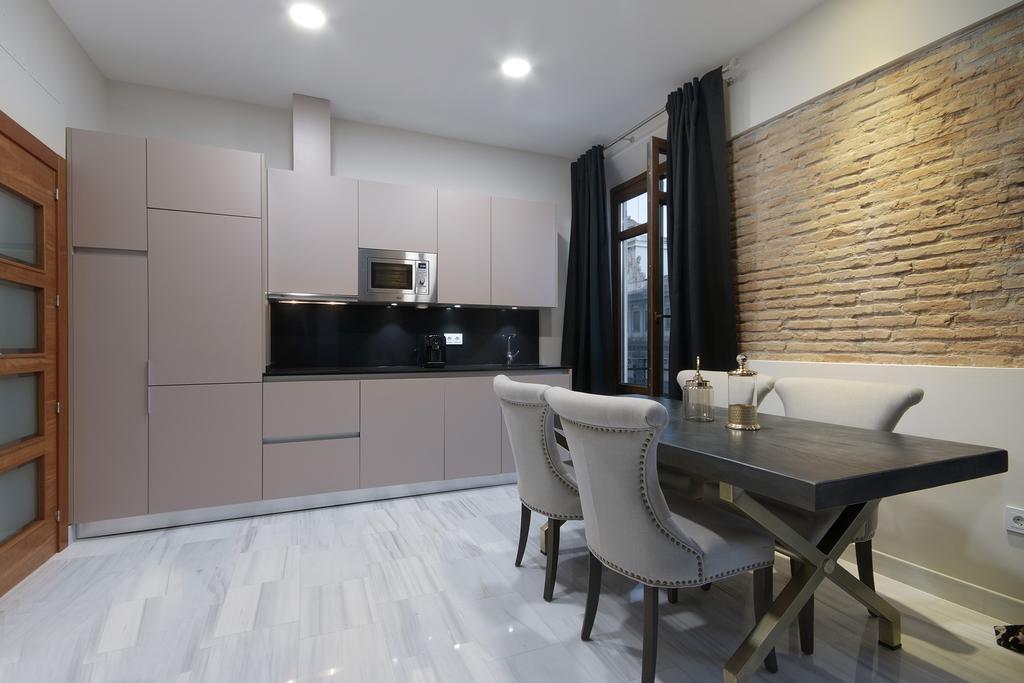 Suites Gran Via Capilla Real Granada Exteriör bild